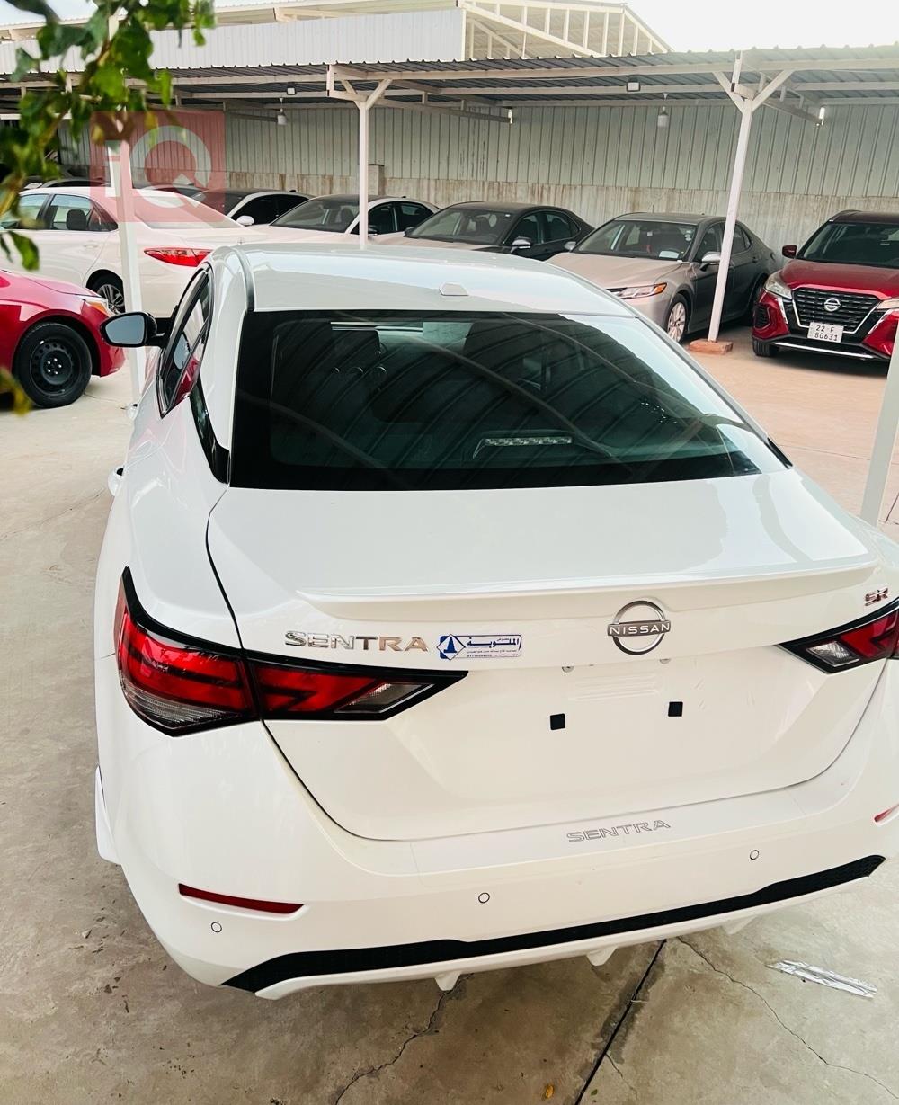 نيسان سنترا